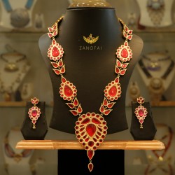 Dug Dugi Set |Silver base with 24-carat gold foil platted with original stone|